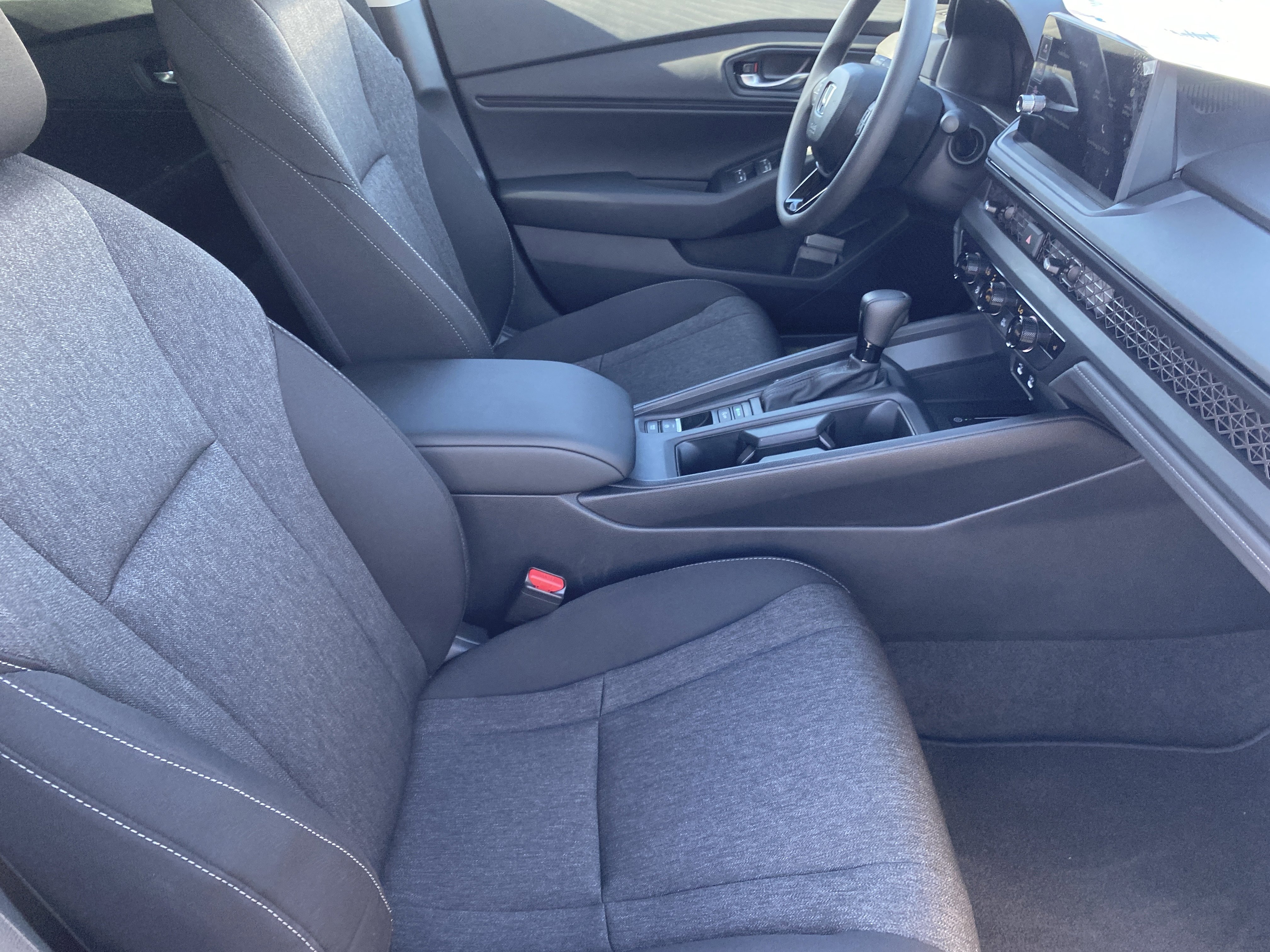 Used 2026 Honda Accord SE image 9