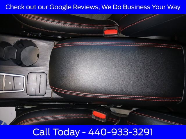 Certified 2022 Ford Escape SEL w/ SEL Stealth AWD Package image 29