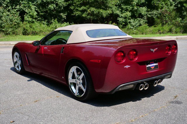 Used 2007 Chevrolet Corvette Convertible w/ Preferred Equipment Group RWD image 7