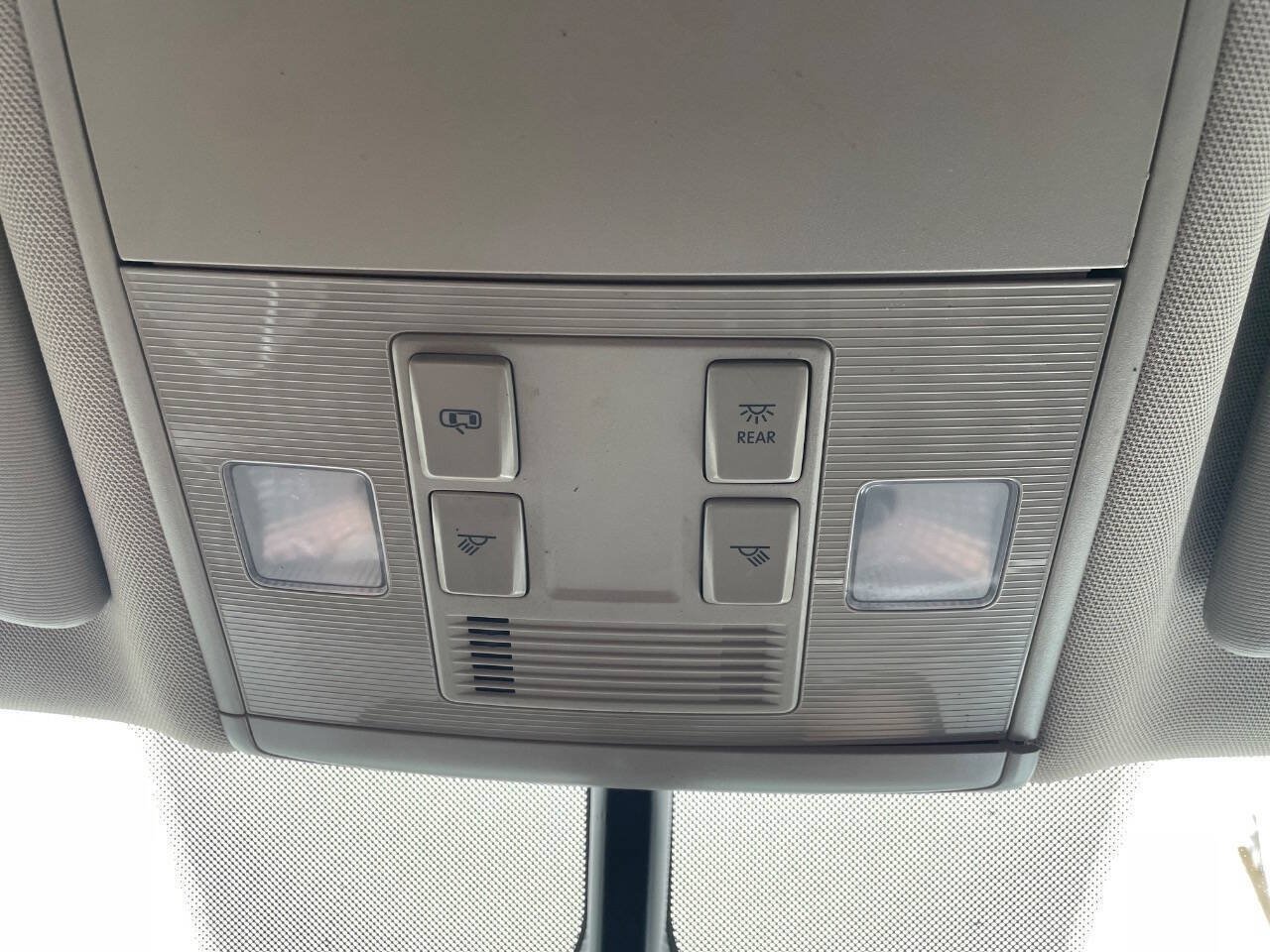 Used 2018 Volkswagen Atlas SE AWD/4WD image 33