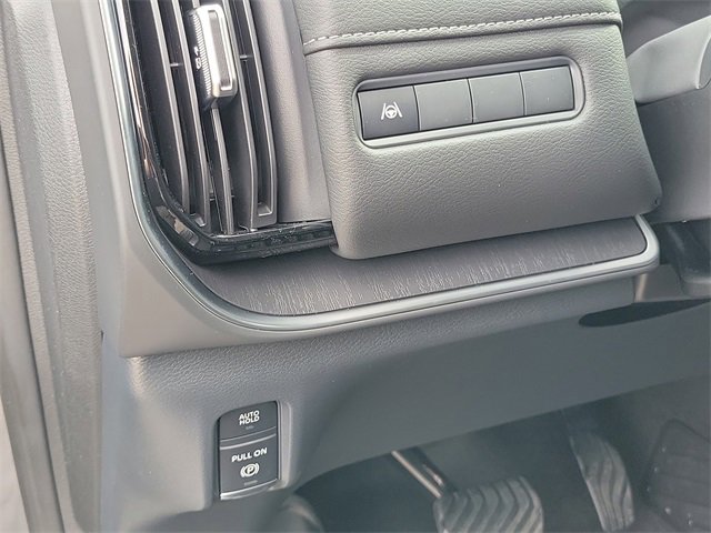 New 2025 Nissan Armada SV image 8