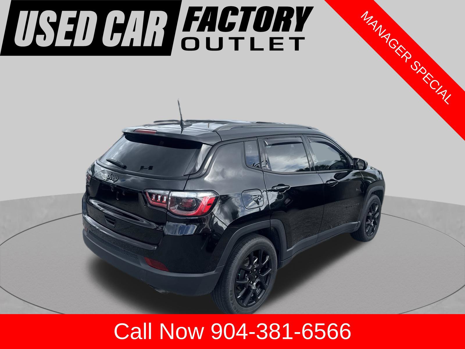 Used 2022 Jeep Compass Latitude FWD image 2