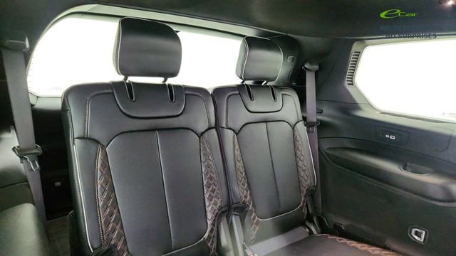 Used 2023 Jeep Grand Cherokee L Summit AWD/4WD image 29