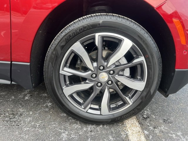 Used 2024 Chevrolet Equinox Premier image 36