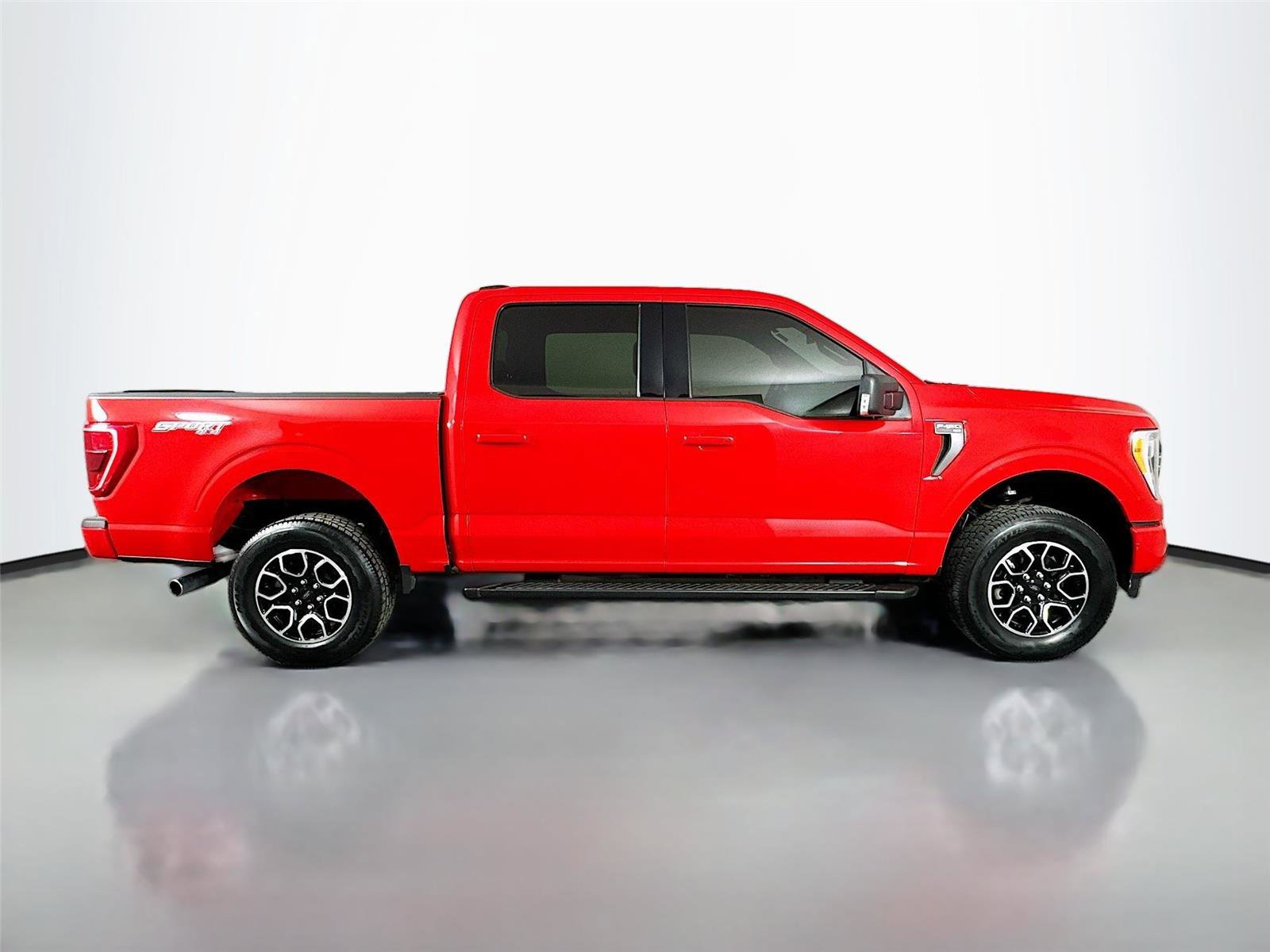 Used 2021 Ford F150 XLT w/ Equipment Group 302A High image 8