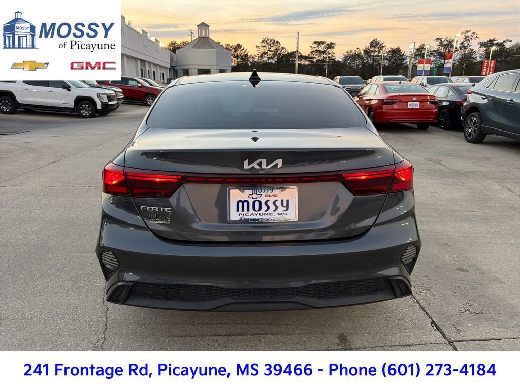 Used 2023 Kia Forte LXS image 6