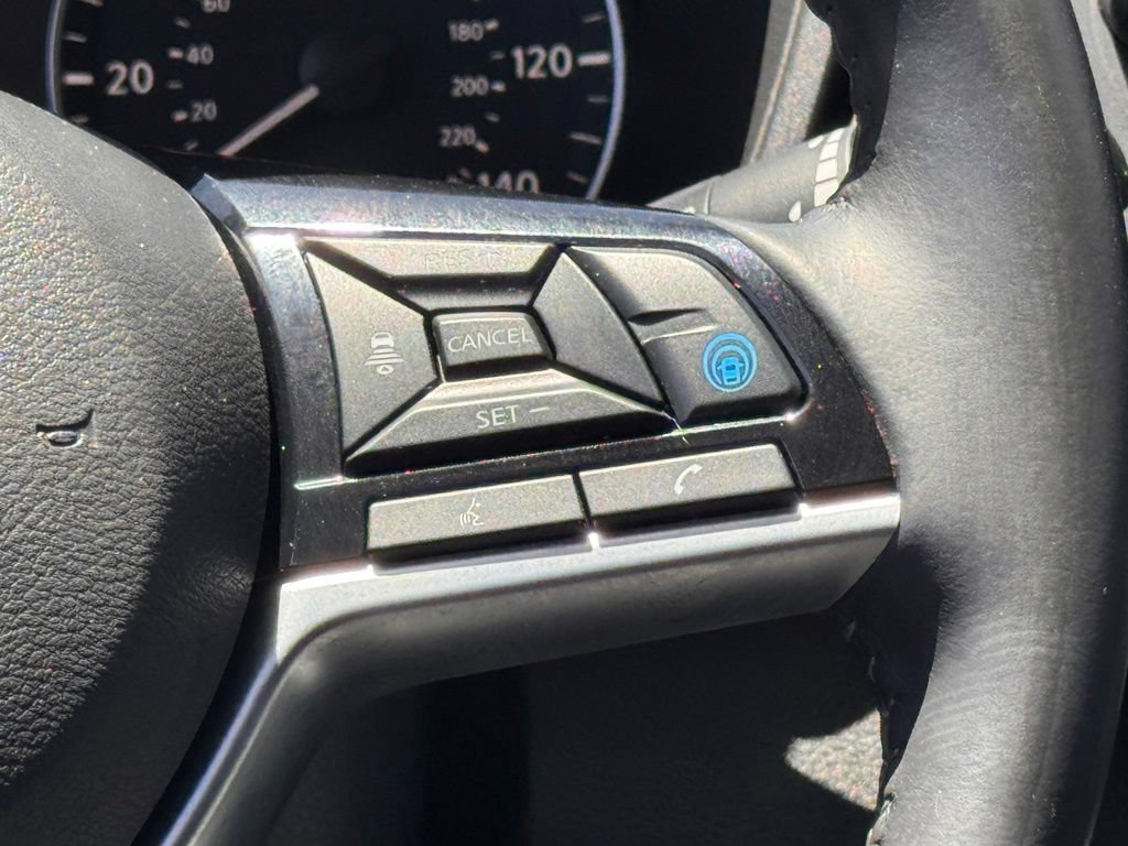 Certified 2023 Nissan Altima 2.5 SV w/ SV Premium Package FWD image 17