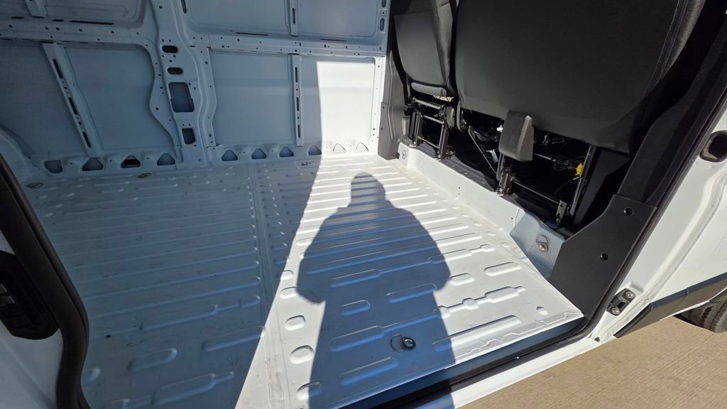 New 2026 RAM ProMaster 2500 w/ Convenience Group image 15