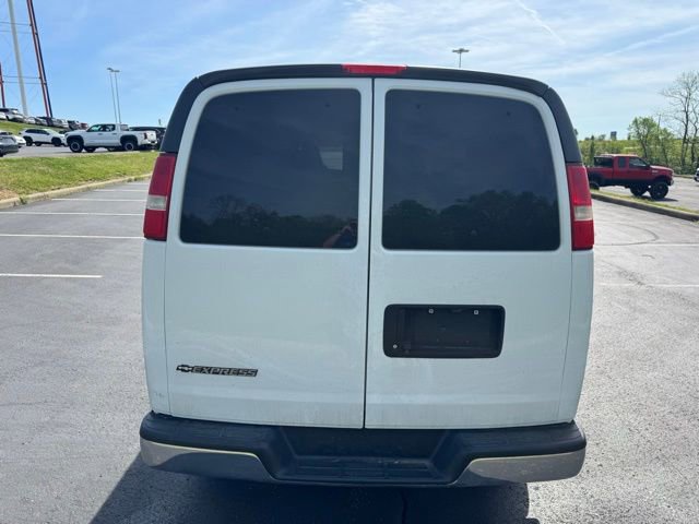 Used 2019 Chevrolet Express 3500 LT w/ LT Preferred Equipment Group RWD image 4