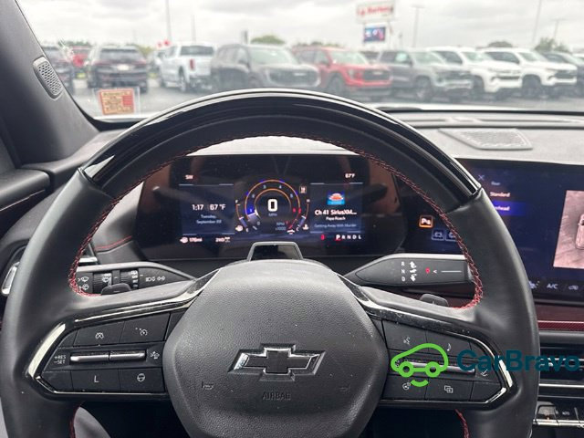 Used 2024 Chevrolet Traverse RS AWD/4WD image 16