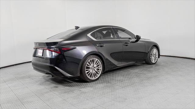 Used 2022 Lexus IS 300 AWD w/ Premium Package image 8