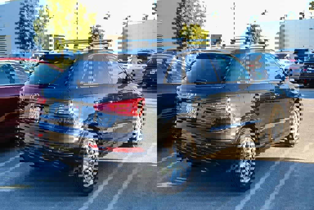 Used 2017 Audi Q3 2.0T Premium image 4