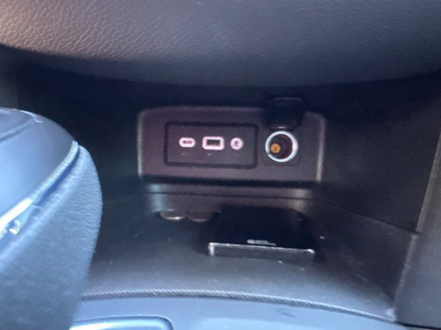 Used 2020 Chevrolet Equinox LT FWD image 14