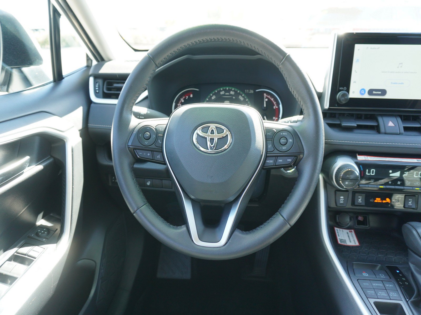 Used 2025 Toyota RAV4 XLE w/ Weather Package AWD/4WD image 14