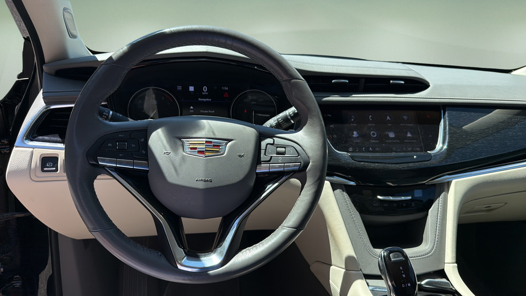 Certified 2023 Cadillac XT6 Premium Luxury w/ Technology Package AWD/4WD image 31