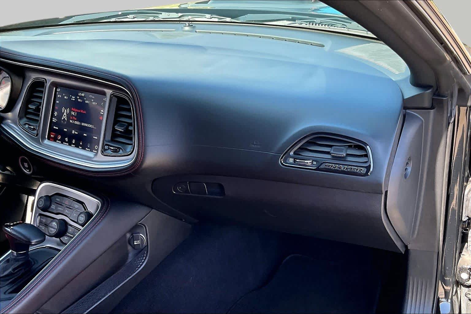 Used 2022 Dodge Challenger R/T Scat Pack RWD image 18