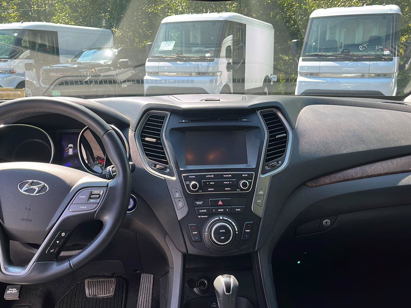 Used 2018 Hyundai Santa Fe Sport 2.0T AWD/4WD image 12