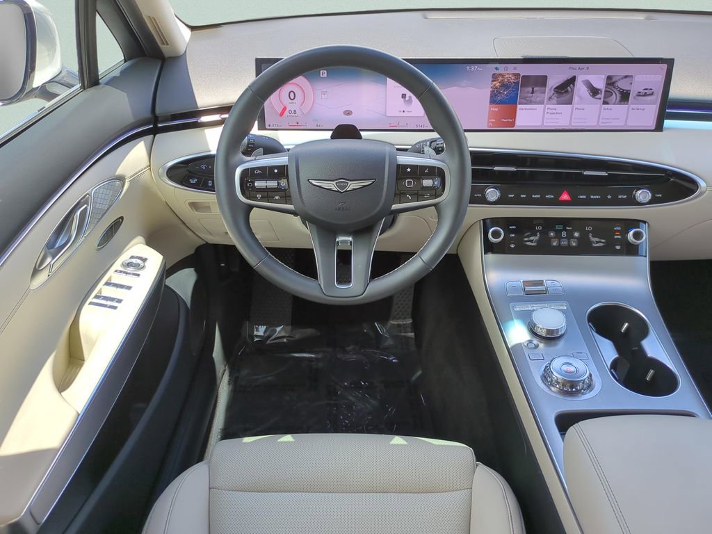 Used 2026 Genesis GV70 2.5T Select image 30