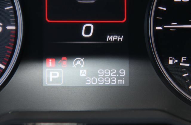 Used 2025 Subaru Outback Premium AWD/4WD image 25