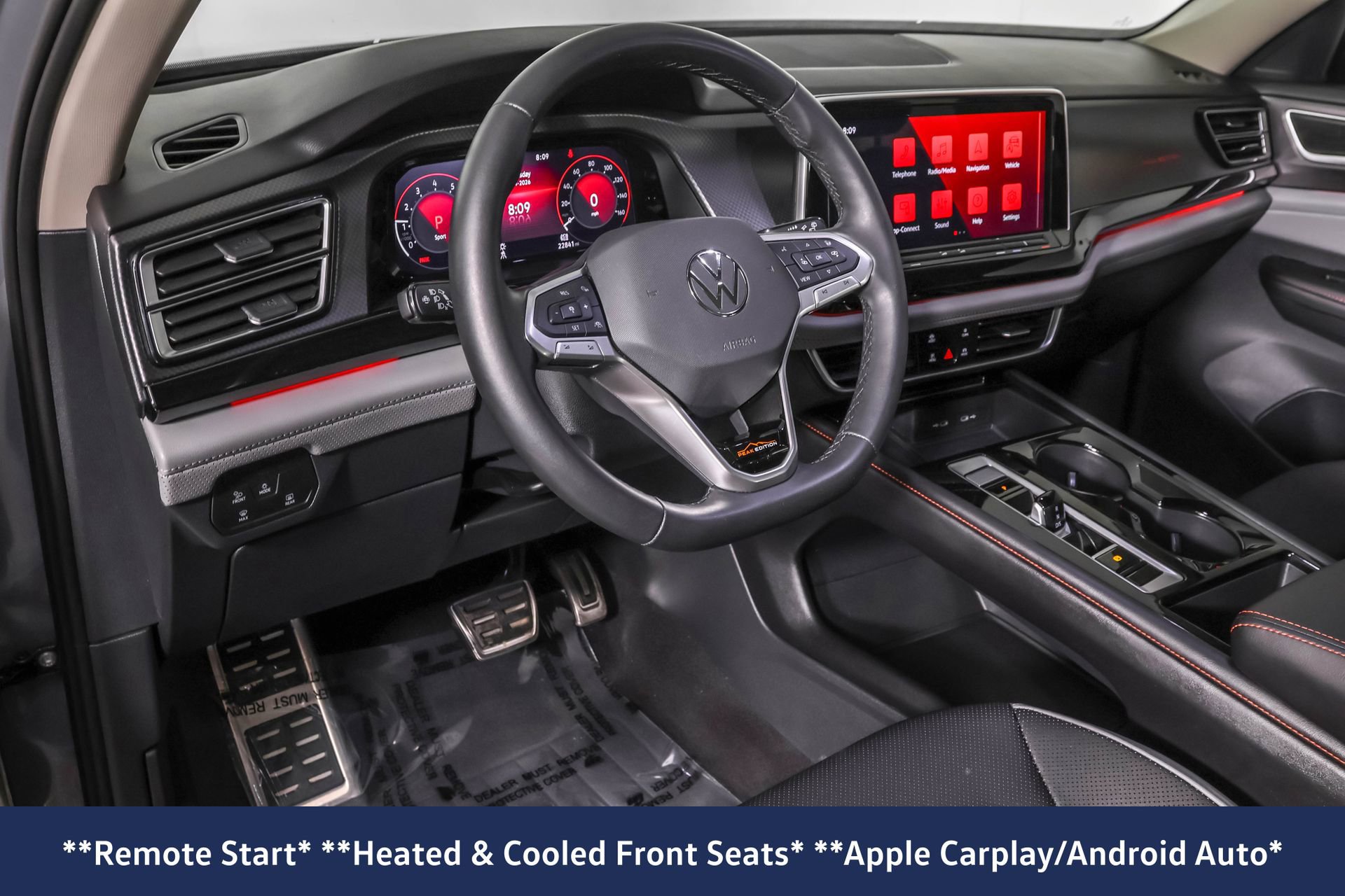 Used 2024 Volkswagen Atlas Peak Edition SE image 5