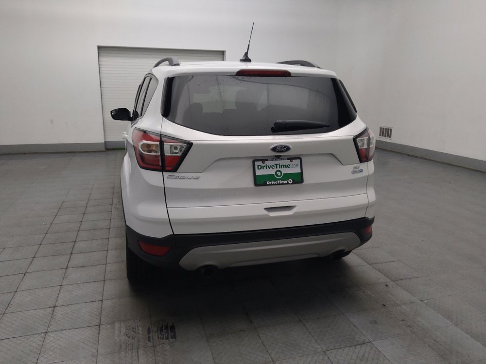 Used 2018 Ford Escape SE w/ SE Sync 3 Package AWD/4WD image 6