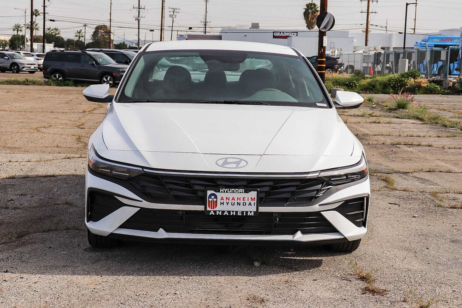 New 2026 Hyundai Elantra Hybrid FWD image 2
