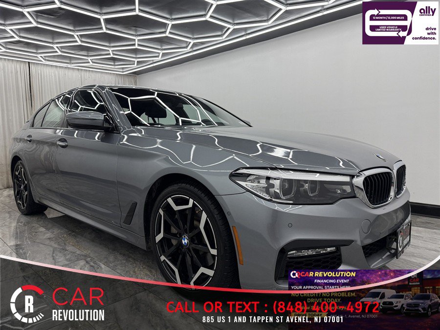 Used 2018 BMW 530e xDrive w/ M Sport Package 2