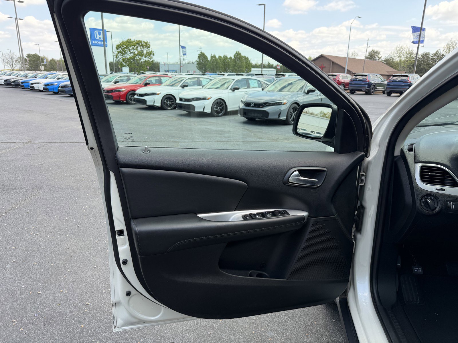 Used 2018 Dodge Journey SE w/ Connectivity Group image 20