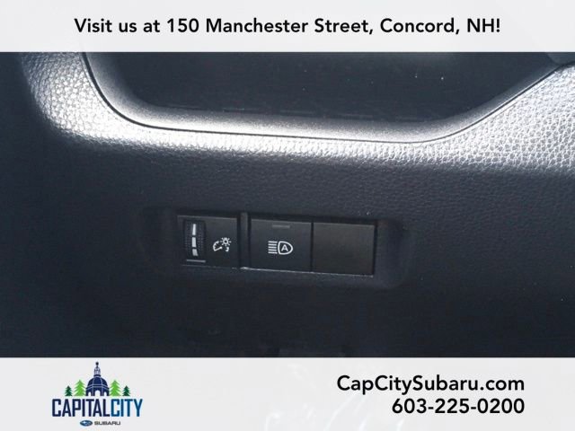 Used 2019 Toyota RAV4 LE w/ Carpet Mat Package AWD/4WD image 26