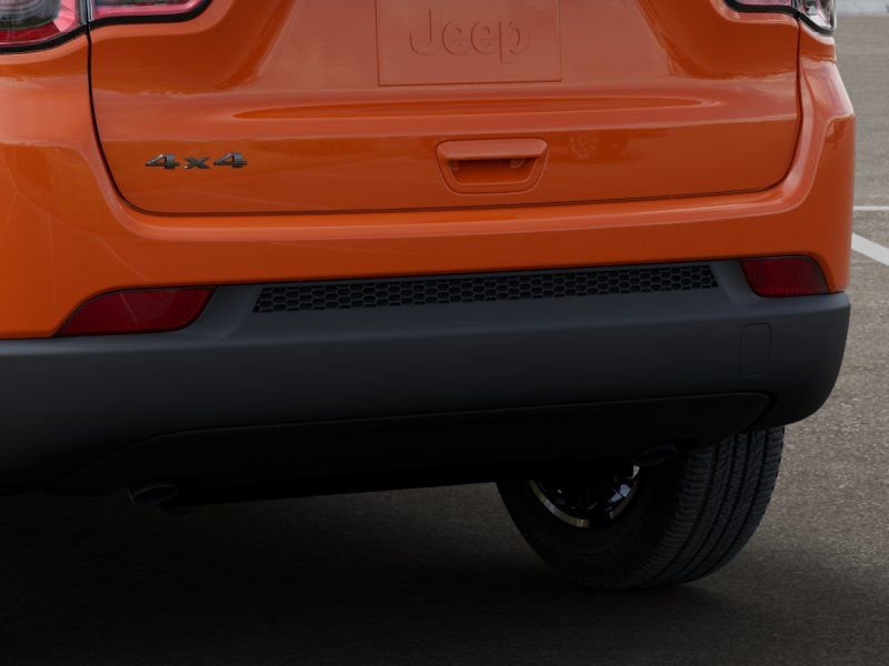 New 2026 Jeep Compass Latitude image 16
