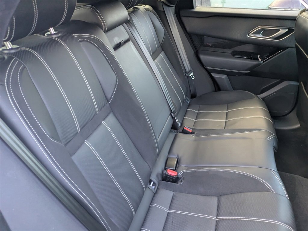 Used 2021 Land Rover Range Rover Velar R-Dynamic S image 29