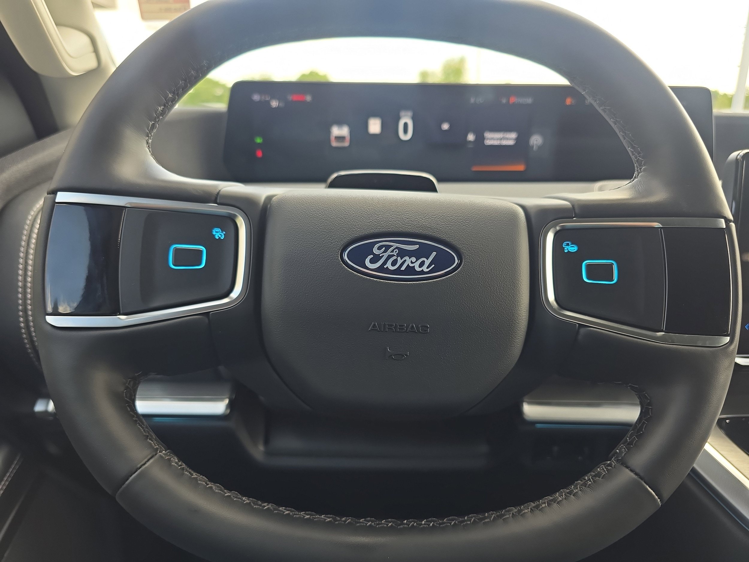 New 2026 Ford Expedition Platinum w/ Driver's Package AWD/4WD image 15