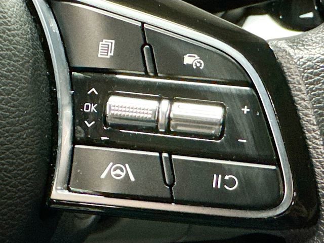 Used 2023 Kia Forte LXS w/ LXS Technology Package FWD image 10