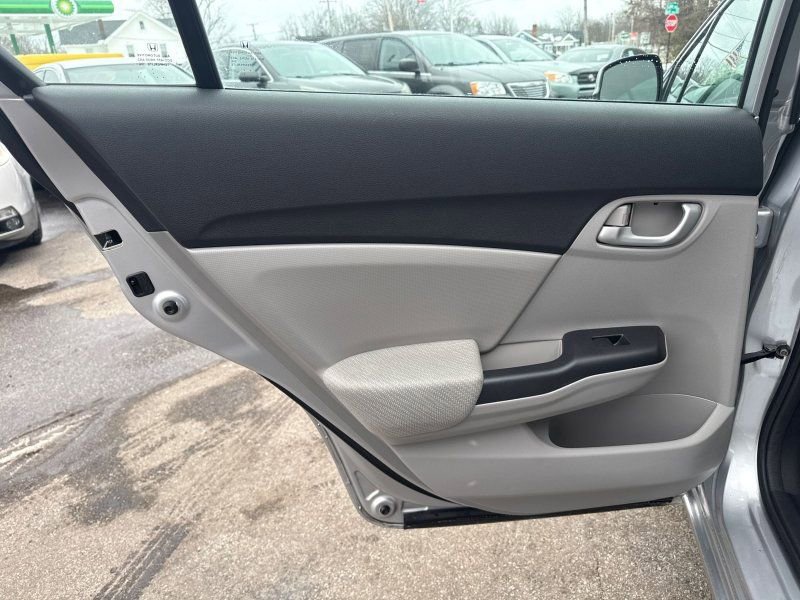 Used 2013 Honda Civic LX image 13