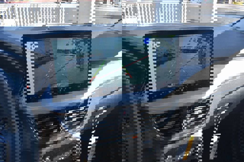 New 2025 Ford Escape SE w/ PHEV Premium Package image 20