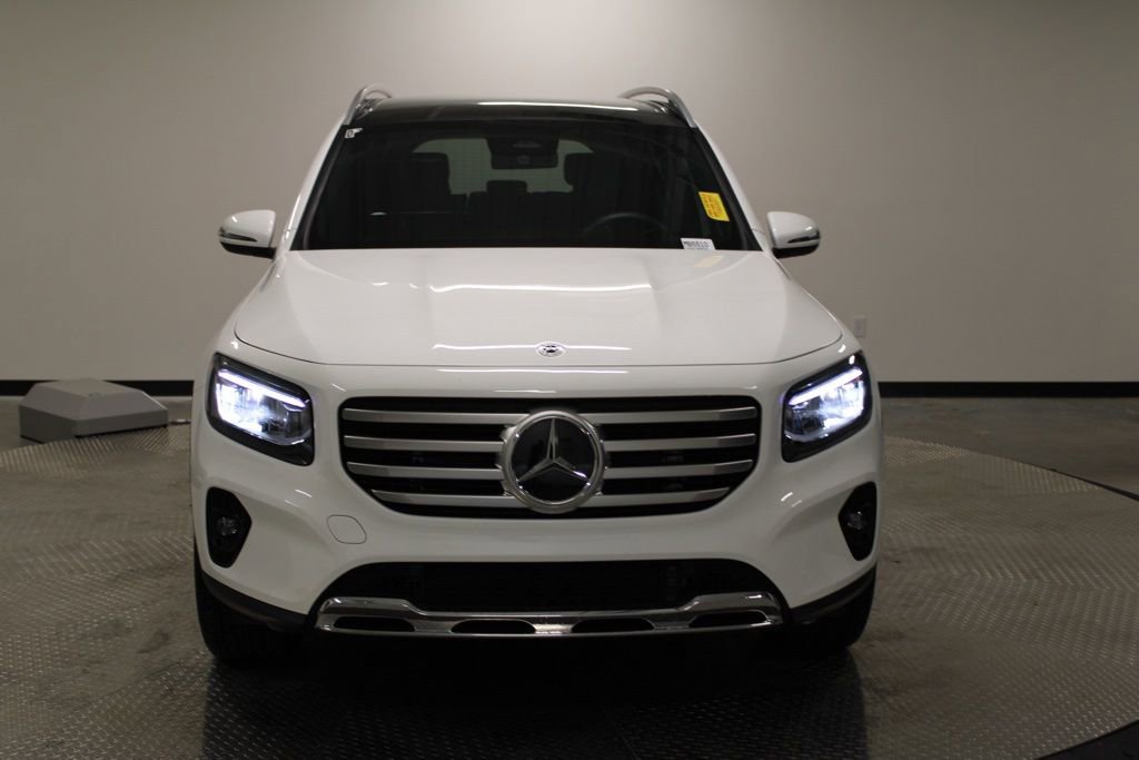 Certified 2026 Mercedes-Benz GLB 250 4MATIC image 8