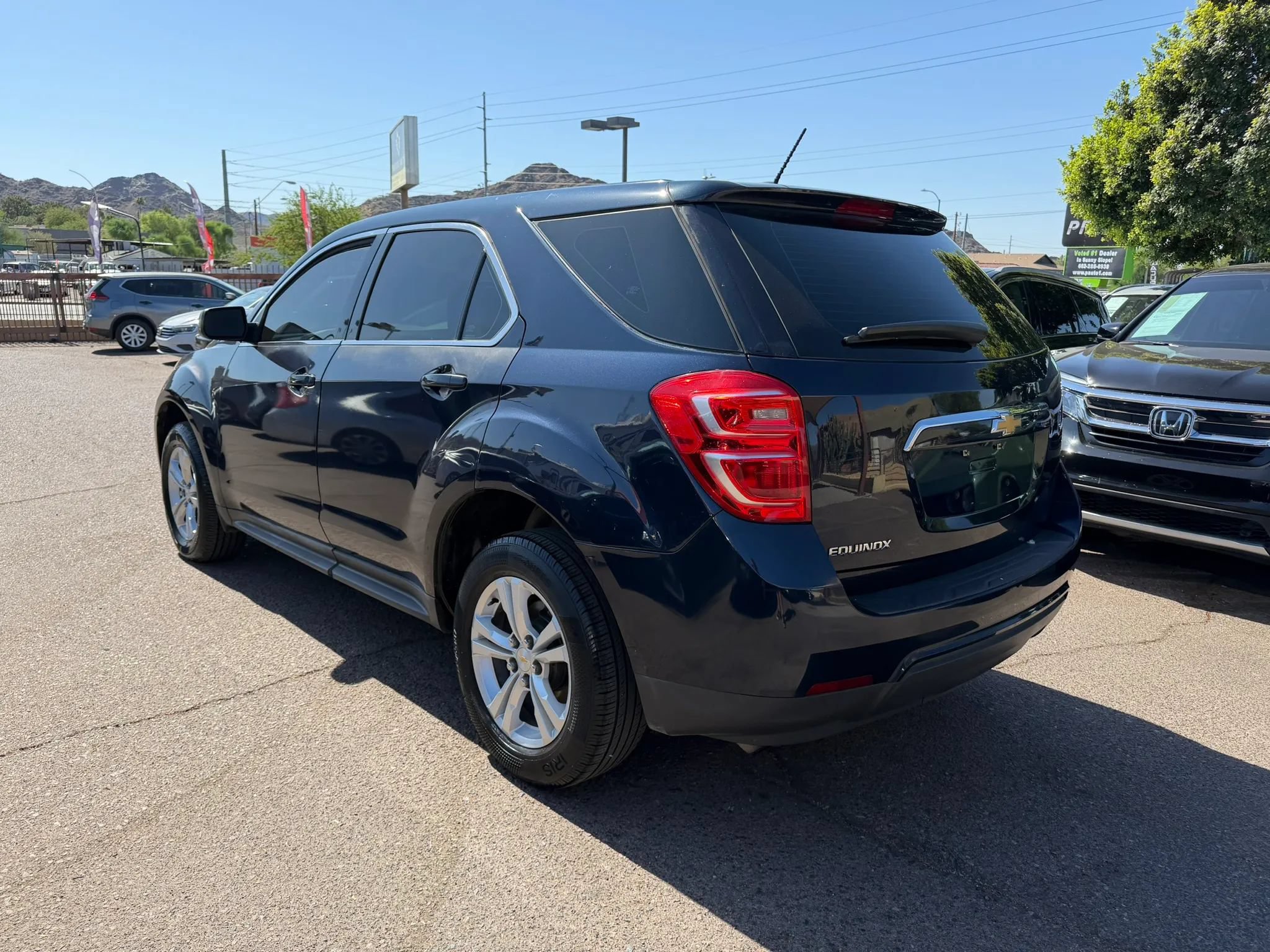 Used 2017 Chevrolet Equinox LS FWD image 5