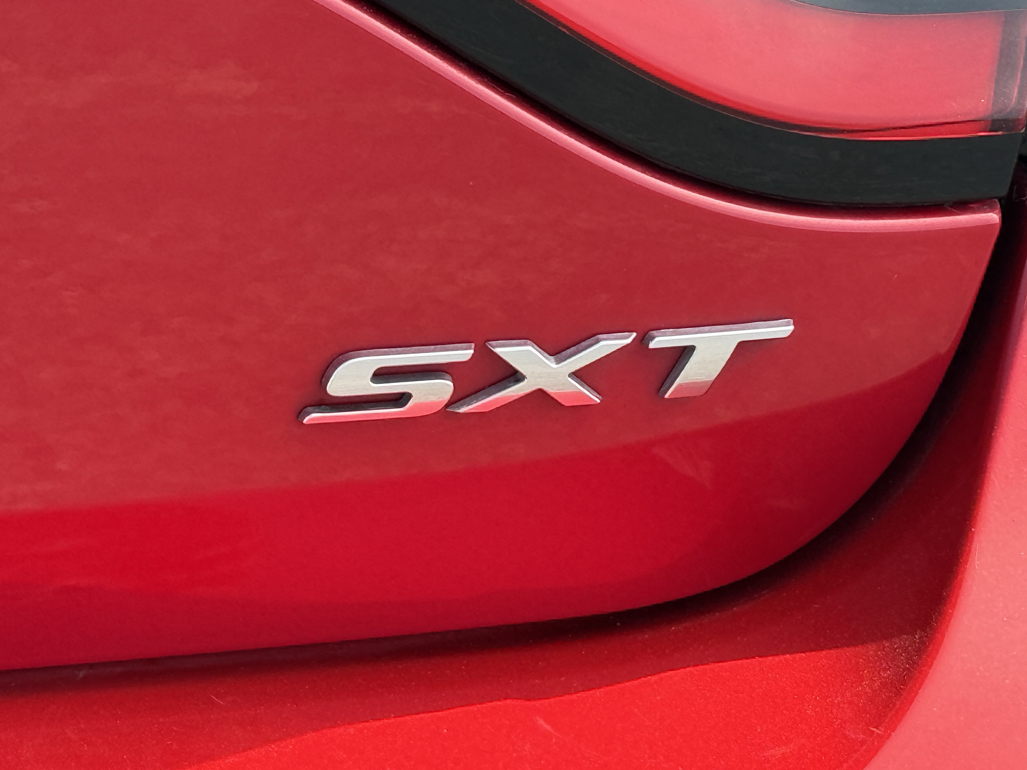Used 2016 Dodge Charger SXT w/ AWD Premium Group image 13