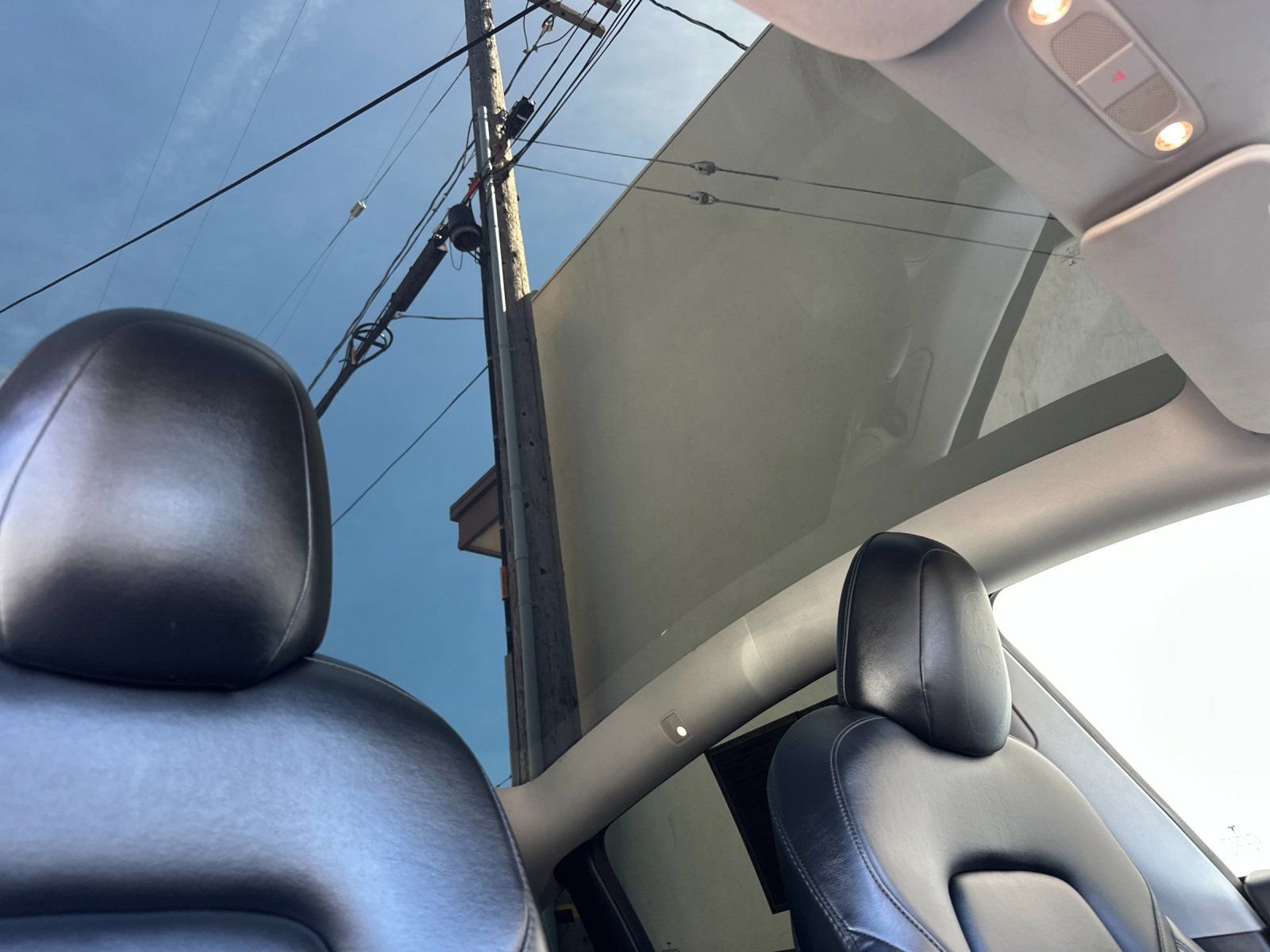 Used 2022 Tesla Model Y Performance AWD/4WD image 19