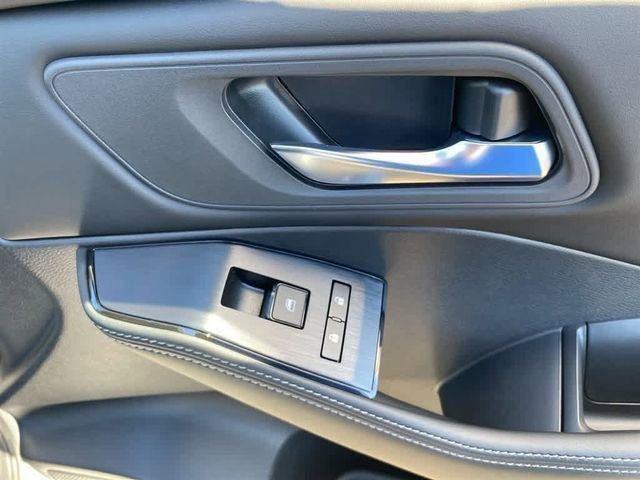 New 2026 Nissan Rogue SV image 26