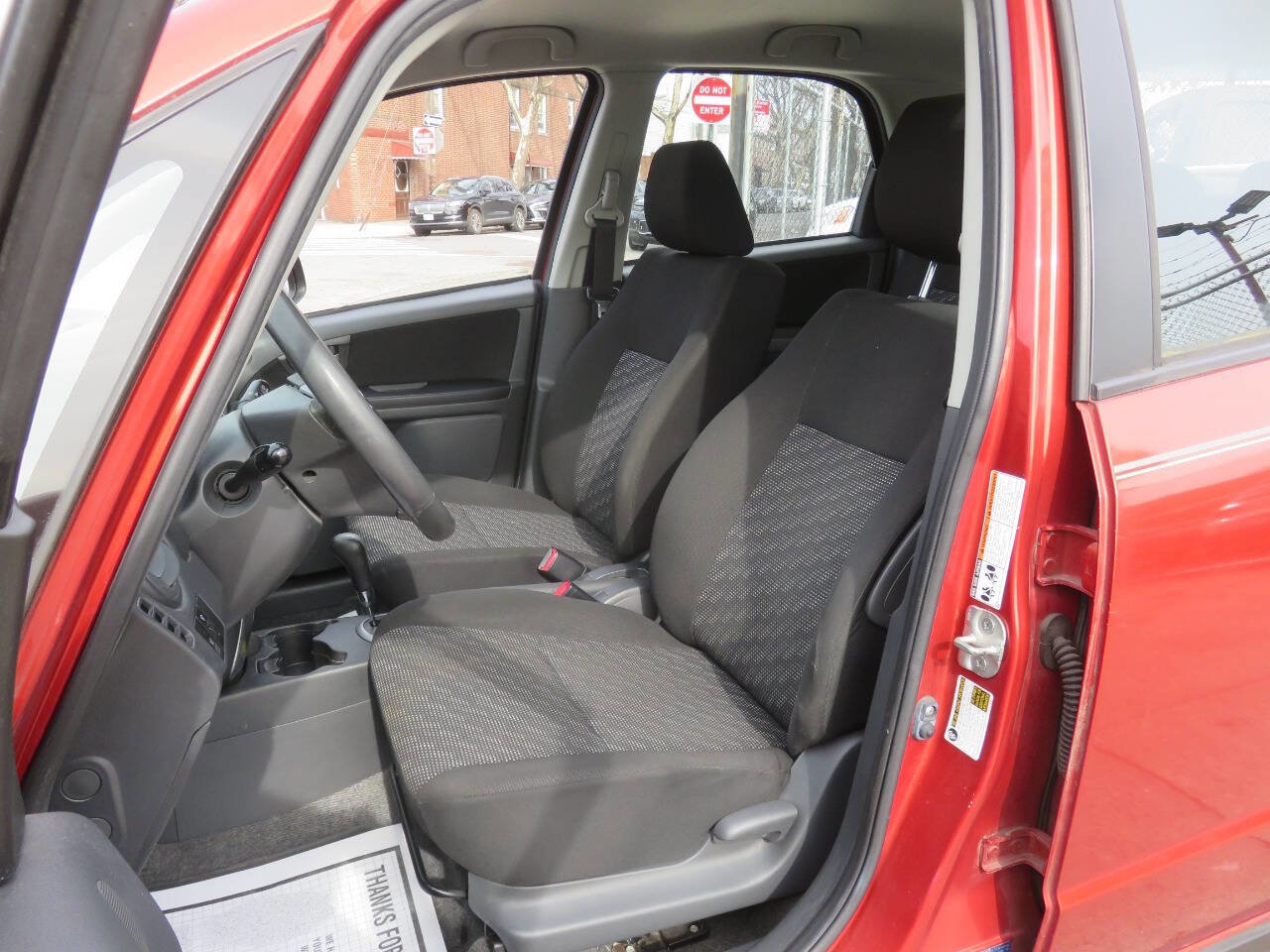 Used 2008 Suzuki SX4 AWD Hatchback w/ Touring Pkg image 10