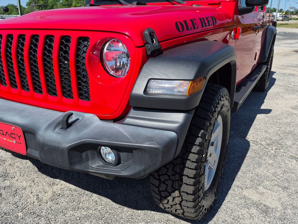 Used 2020 Jeep Gladiator Sport w/ Quick Order Package 24S image 10
