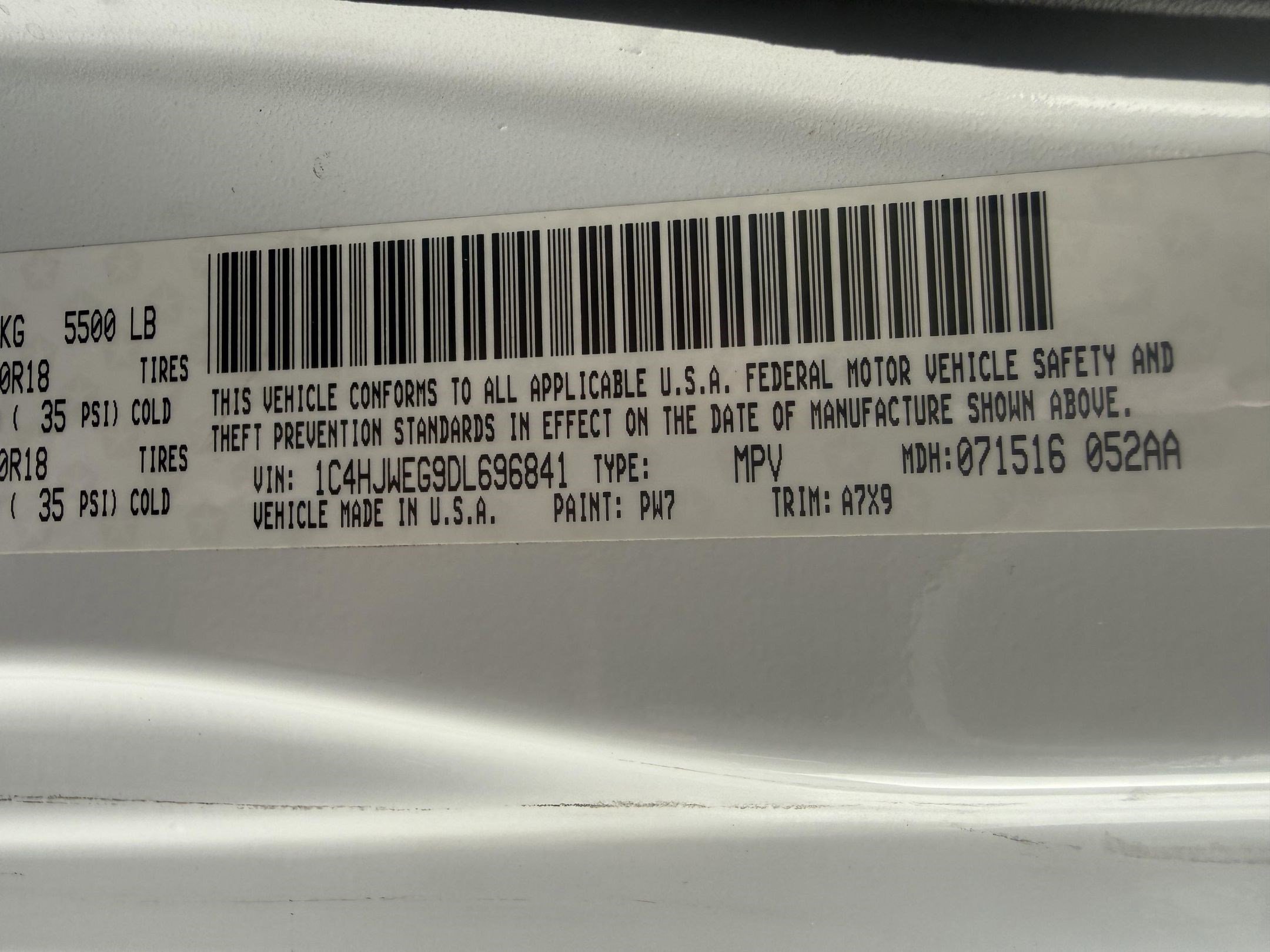 Used 2013 Jeep Wrangler Unlimited Sahara image 18