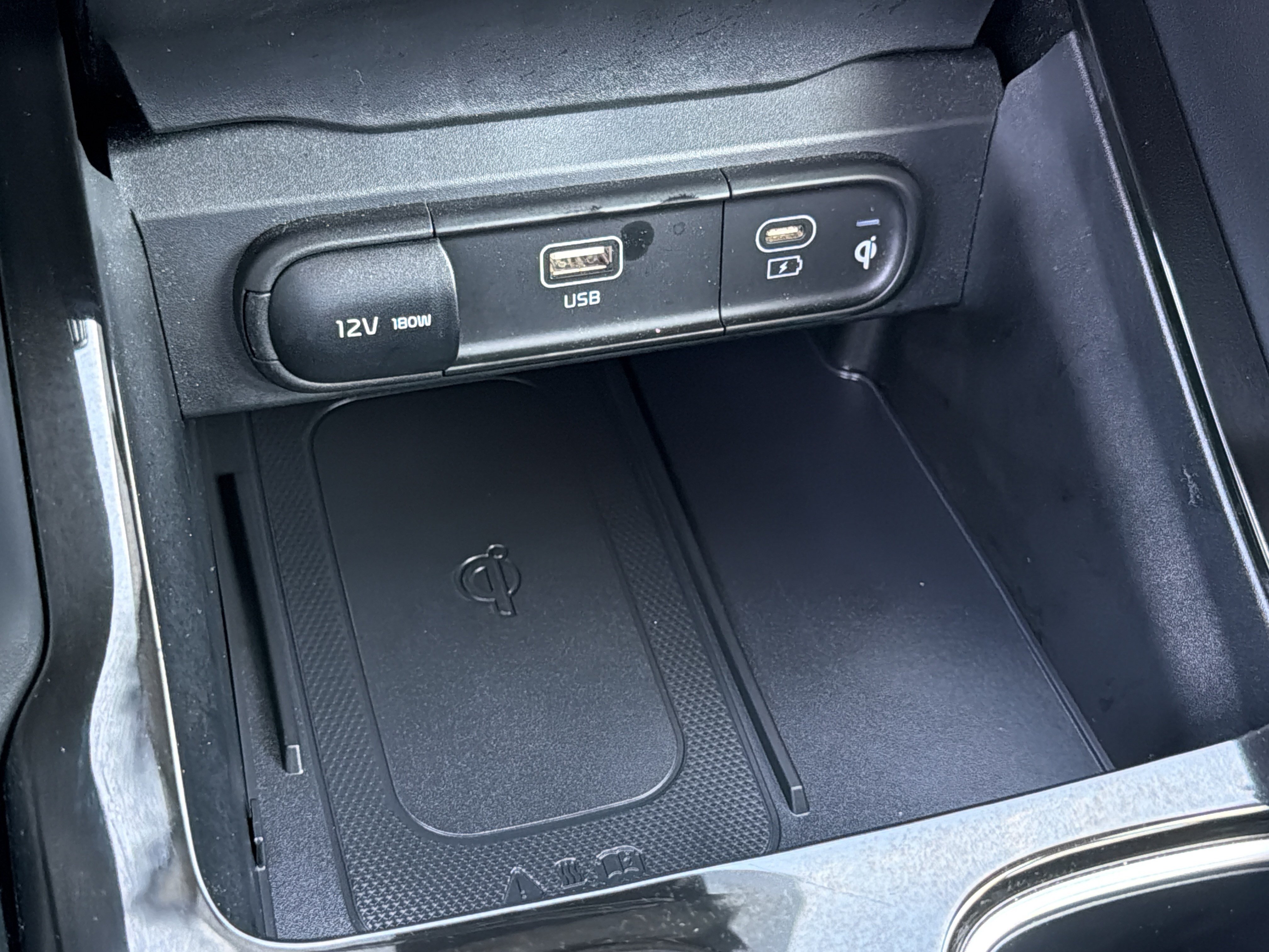 Used 2023 Kia Telluride S AWD/4WD image 24