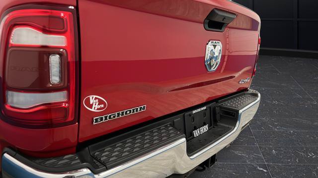 Used 2022 RAM 2500 Big Horn w/ Level C Equiment Group AWD/4WD image 41