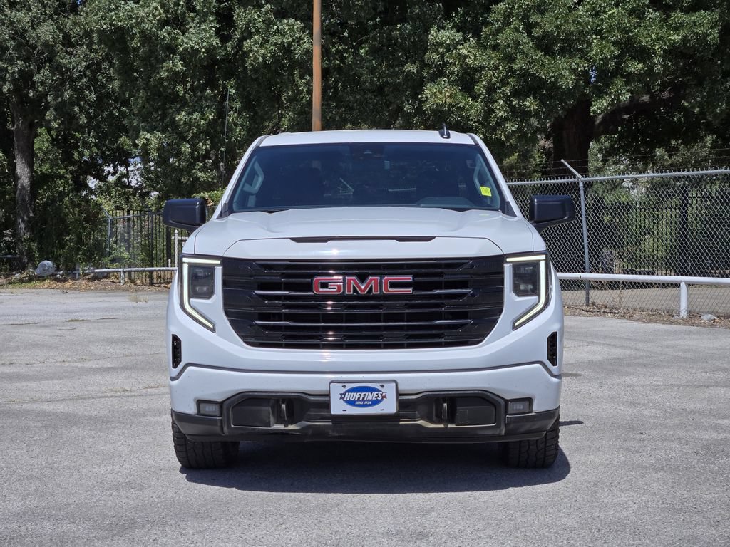 Used 2023 GMC Sierra 1500 Elevation AWD/4WD image 2