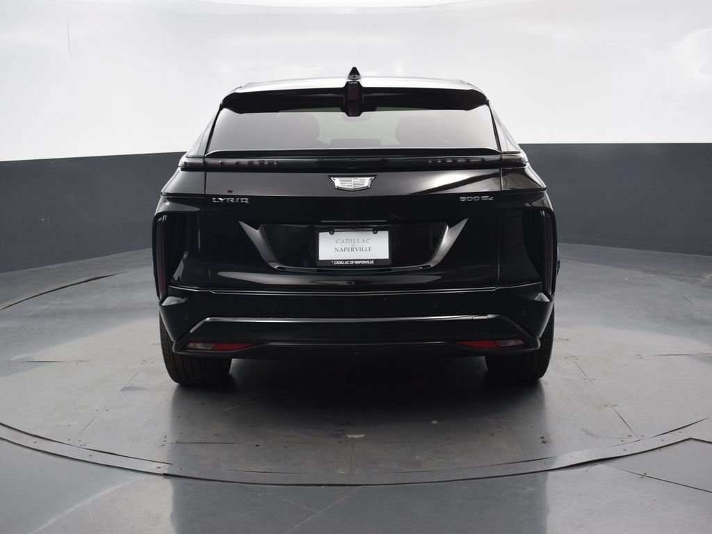 New 2026 Cadillac Lyriq Signature Sport w/ LPO, Floor Liner Package AWD/4WD image 5
