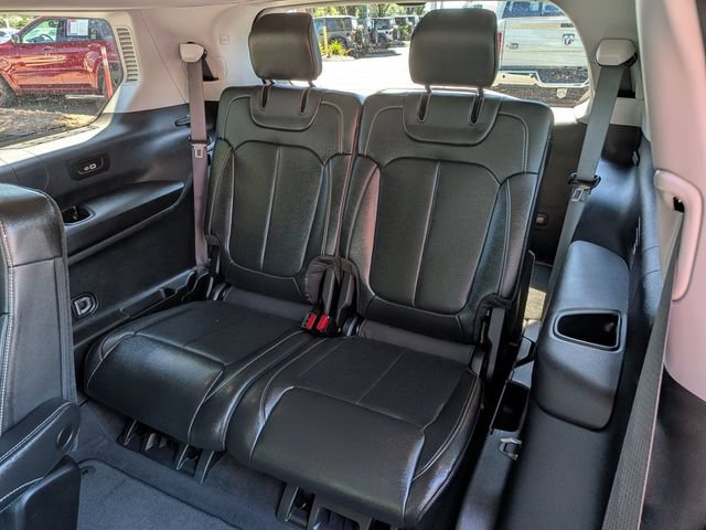 Certified 2023 Jeep Grand Cherokee L Limited w/ Luxury Tech Group II AWD/4WD image 14