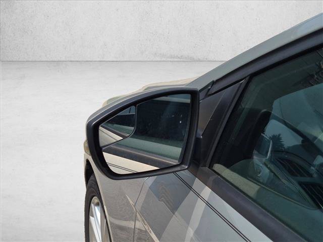 Used 2015 Ford Focus SE FWD image 13