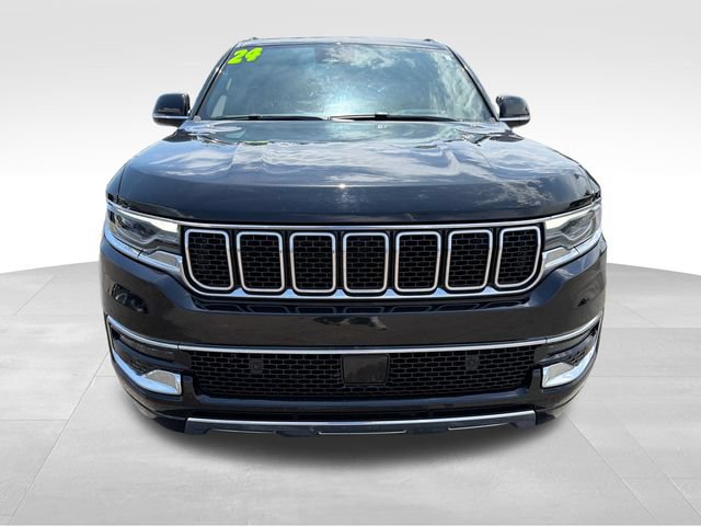 Used 2024 Jeep Wagoneer Series III AWD/4WD image 2